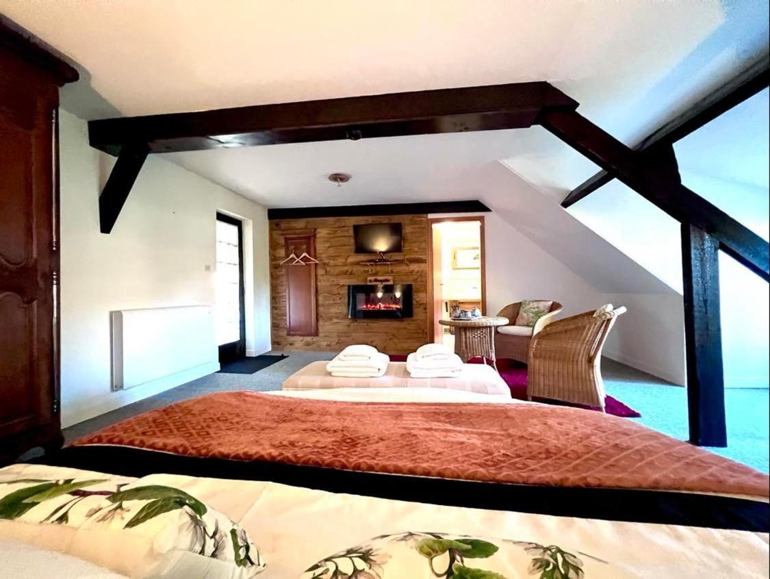 Le Domaine Du Moulin Foulon Hotel Essay Eksteriør billede