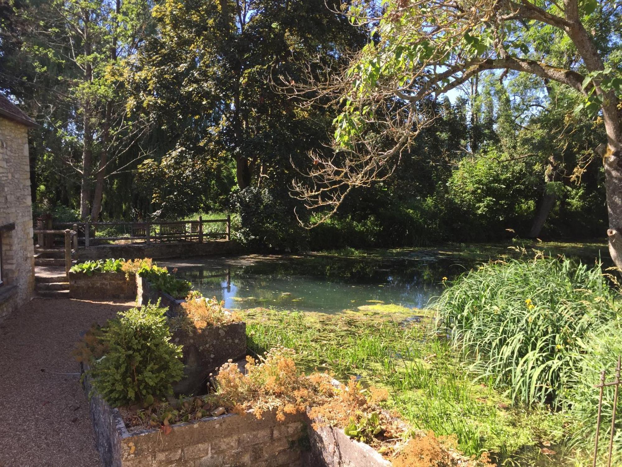 Le Domaine Du Moulin Foulon Hotel Essay Eksteriør billede